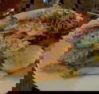 Lat28 pub  bottleshop - Foster Accommodation