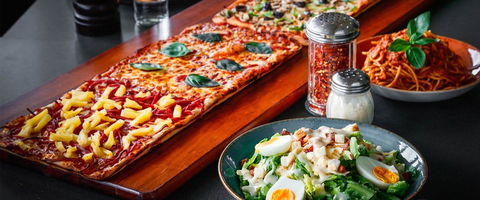 Pizza Forno - Foster Accommodation 0