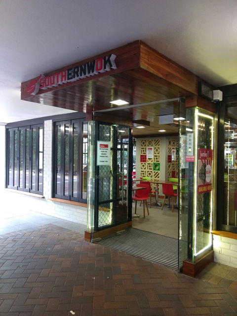 Southern Wok - Foster Accommodation 0