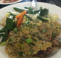 Luciano's - Foster Accommodation