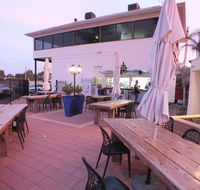 Pier One - Foster Accommodation