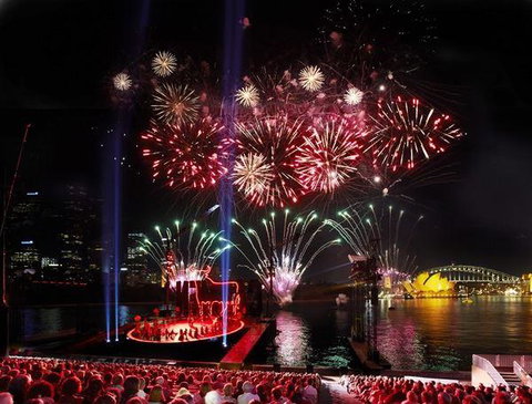 City Extra-Circular Quay - Foster Accommodation 13