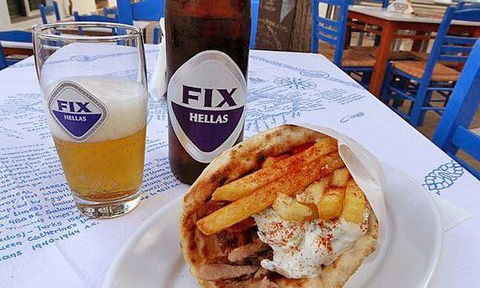 Xenia Grill - Foster Accommodation 8