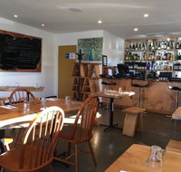 Bombay on the Beach - Foster Accommodation