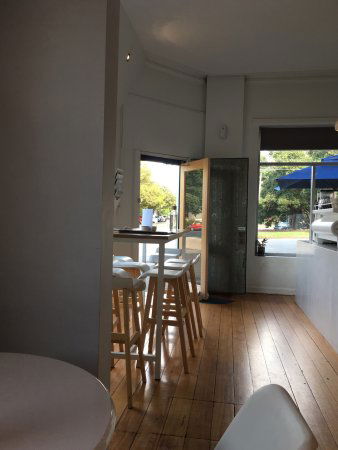 Aucuba Coffee Roasters - Foster Accommodation 0