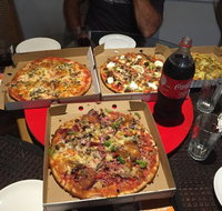 Pizza Pastaria - Foster Accommodation