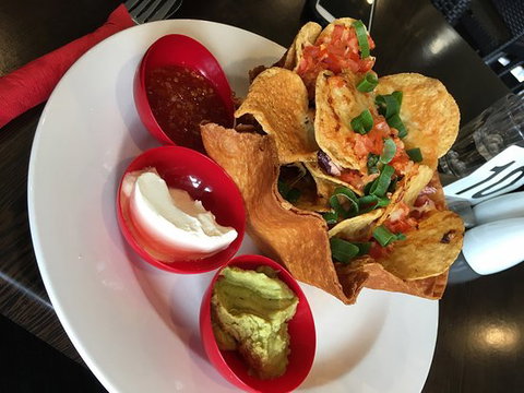 Monica's Cafe And Restaurant - Foster Accommodation 0