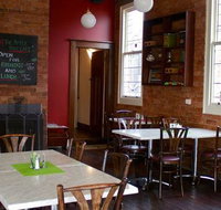 The Apple Tree Cafe - Foster Accommodation
