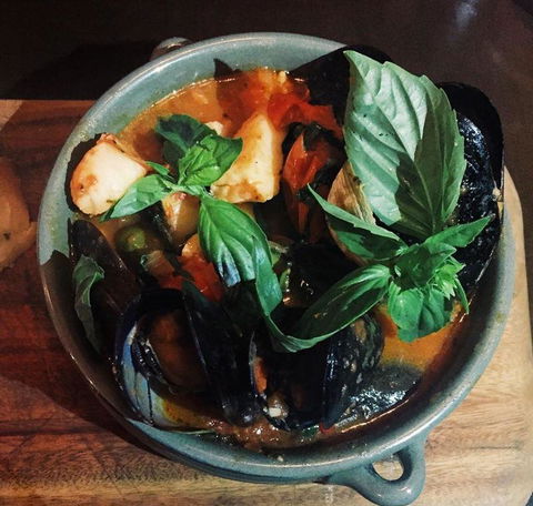 All' Antica Italian Restaurant & Pizzeria - Foster Accommodation 11