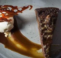 Stonelea Restaurant - Foster Accommodation