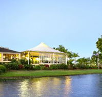 Emerald Lakes Golf Club - Foster Accommodation