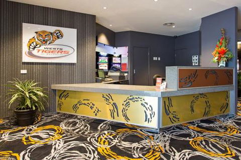 Western Suburbs Rugby Leagues Club Mackay - Foster Accommodation 1
