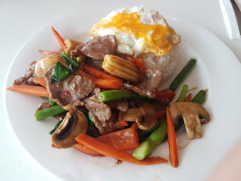 Al-Oi Thai Restaurant - Foster Accommodation 0