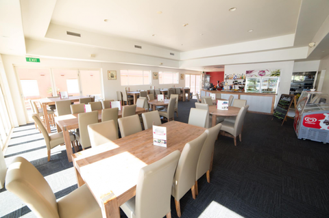 Hastings Hotel - Foster Accommodation 1