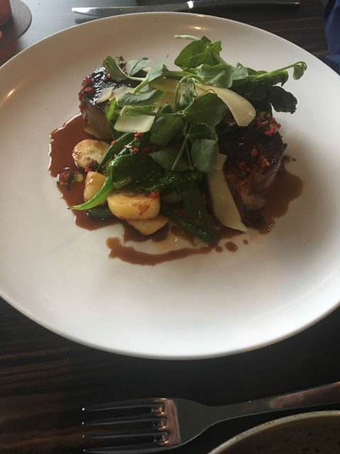 A Touch Of Salt Restaurant - Foster Accommodation 5