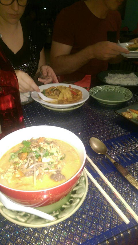 Aroi Bangkok Thai Restaurant - Foster Accommodation 2