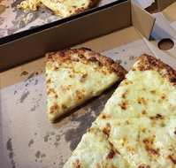 Pizza Capers - Foster Accommodation