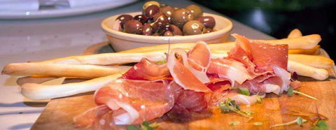 Ricciardo's Ristorante - Foster Accommodation 14