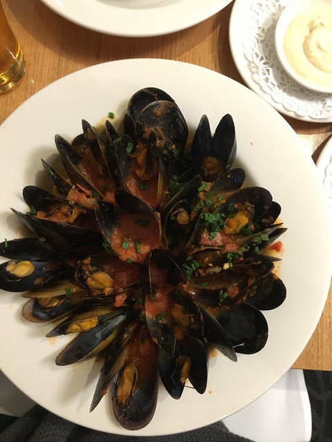 Stockmans Restaurant - Foster Accommodation 1