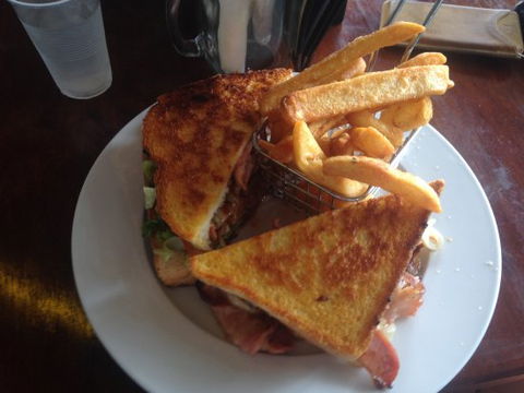 Three C's Cafe - Foster Accommodation 0