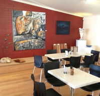 Artifakt Gallery and Cafe - Foster Accommodation
