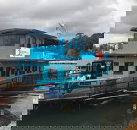 Skippers Floating Eatery - Foster Accommodation