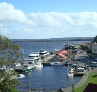 View 42 Restaurant  Bar - Foster Accommodation