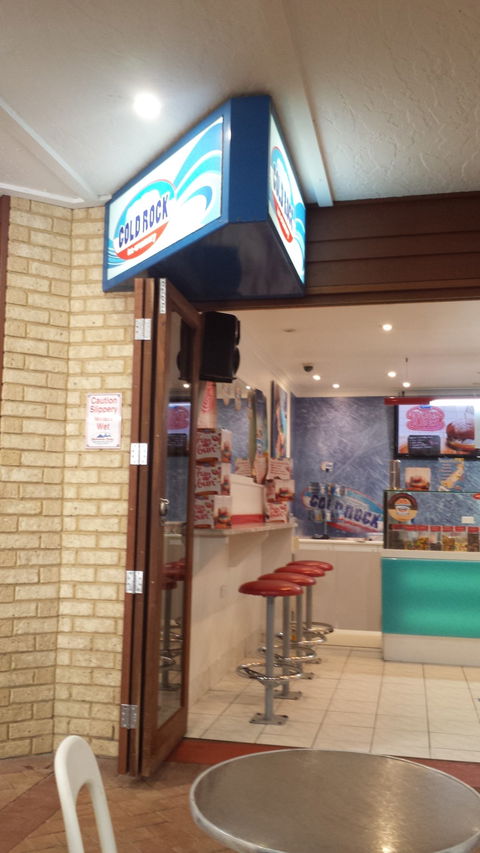 Cold Rock Hillarys - Foster Accommodation 1