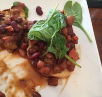 Chocolate Chilli Pork Company - Foster Accommodation