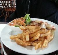 Swan View Tavern - Foster Accommodation