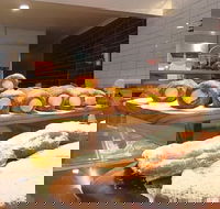 Di Mimi Cafe - Foster Accommodation