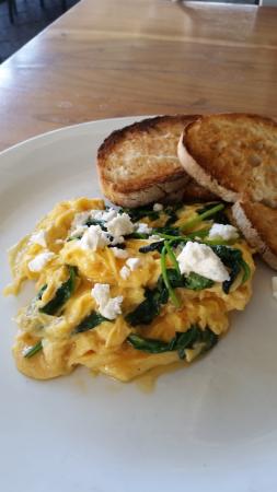 Walter's River Cafe - Foster Accommodation 0