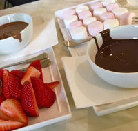 Whistlers Chocolate Cafe - Foster Accommodation