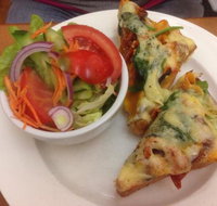 42nd Street Cafe - Foster Accommodation