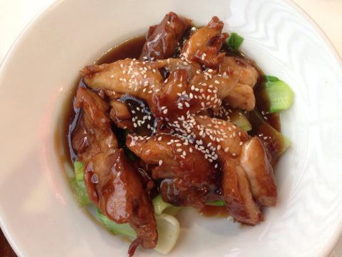 Red Chilli Asian Food Bar - Foster Accommodation 0