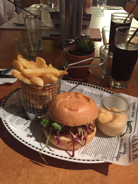 Atura Roadhouse Bar And Grill - Foster Accommodation 8