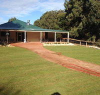 Hanson Bay Wildlife Sanctuary Cafe - Foster Accommodation