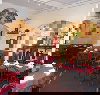 Wong's Happy Gathering Chinese Restaurant - Foster Accommodation