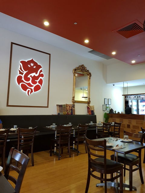 Aamaya Indian Restaurant - Foster Accommodation 6
