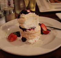 Billy Mac's Bistro - Foster Accommodation