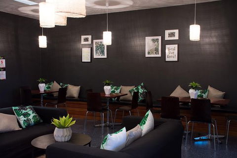 Cafe Kids - Foster Accommodation 0