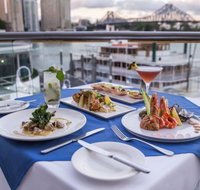 George's Paragon Seafood Restaurant - Foster Accommodation
