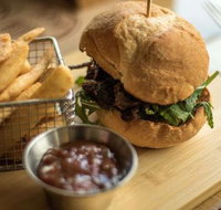 Prime Bar  Grill - Foster Accommodation