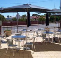 Restaurant at Copper Coast Hotel - Foster Accommodation