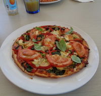 Saltwater Cafe Pizza - Foster Accommodation