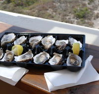 The Fish Box Kiosk - Foster Accommodation