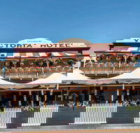 Victoria Hotel Bistro - Foster Accommodation