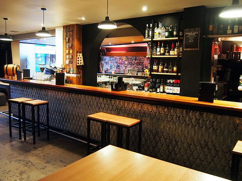 Alchemy Bar & Restaurant - Foster Accommodation 0