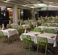 Thai On Ferny Way - Foster Accommodation