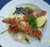 George's Paragon Seafood Restaurant - Foster Accommodation